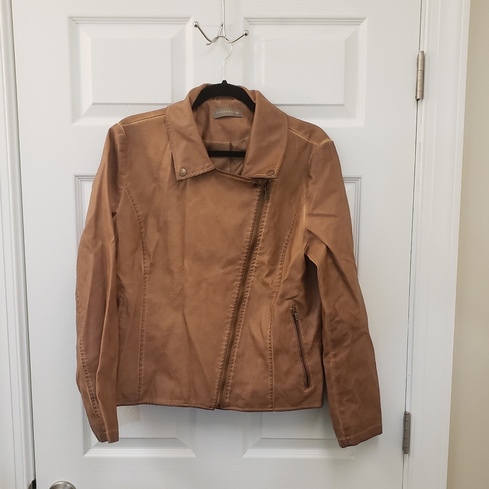 Bagatelle, Brown faux leather jacket, collar, zipper front, SZ XL - Picture 9 of 16